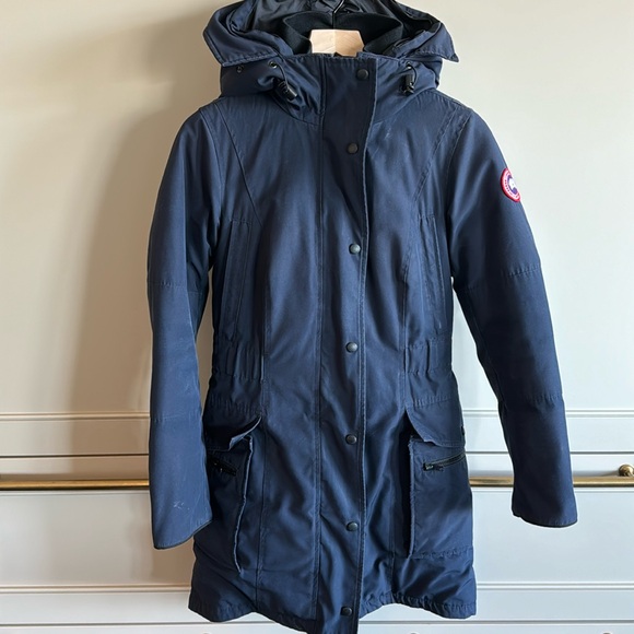 Canada Goose Navy Parka - Picture 1 of 11